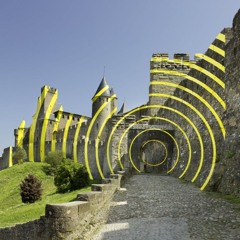 Sur le chemin du château