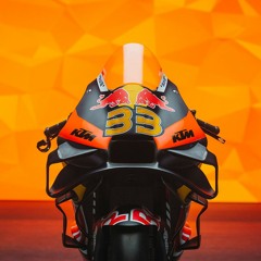 Episode 384: Red Bull to HRC, KTM interviews and questions from Patreon