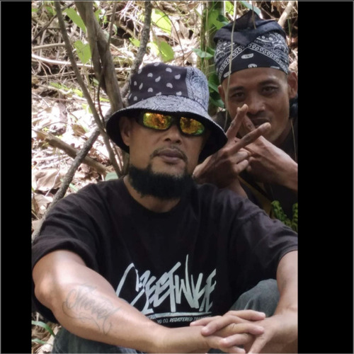 Ai jem non ai ekiek ( kapwong seni ipwepw me Siti)