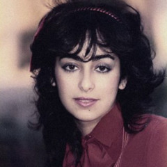 نعمى السحنوني- عدالة الظلم ( أحنُ أليهِ مُشتاقاً كَطفلٍ يَطلبُ الأمَ) .