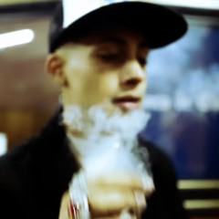 Cris mj ft tunechiikid - negro y rojo
