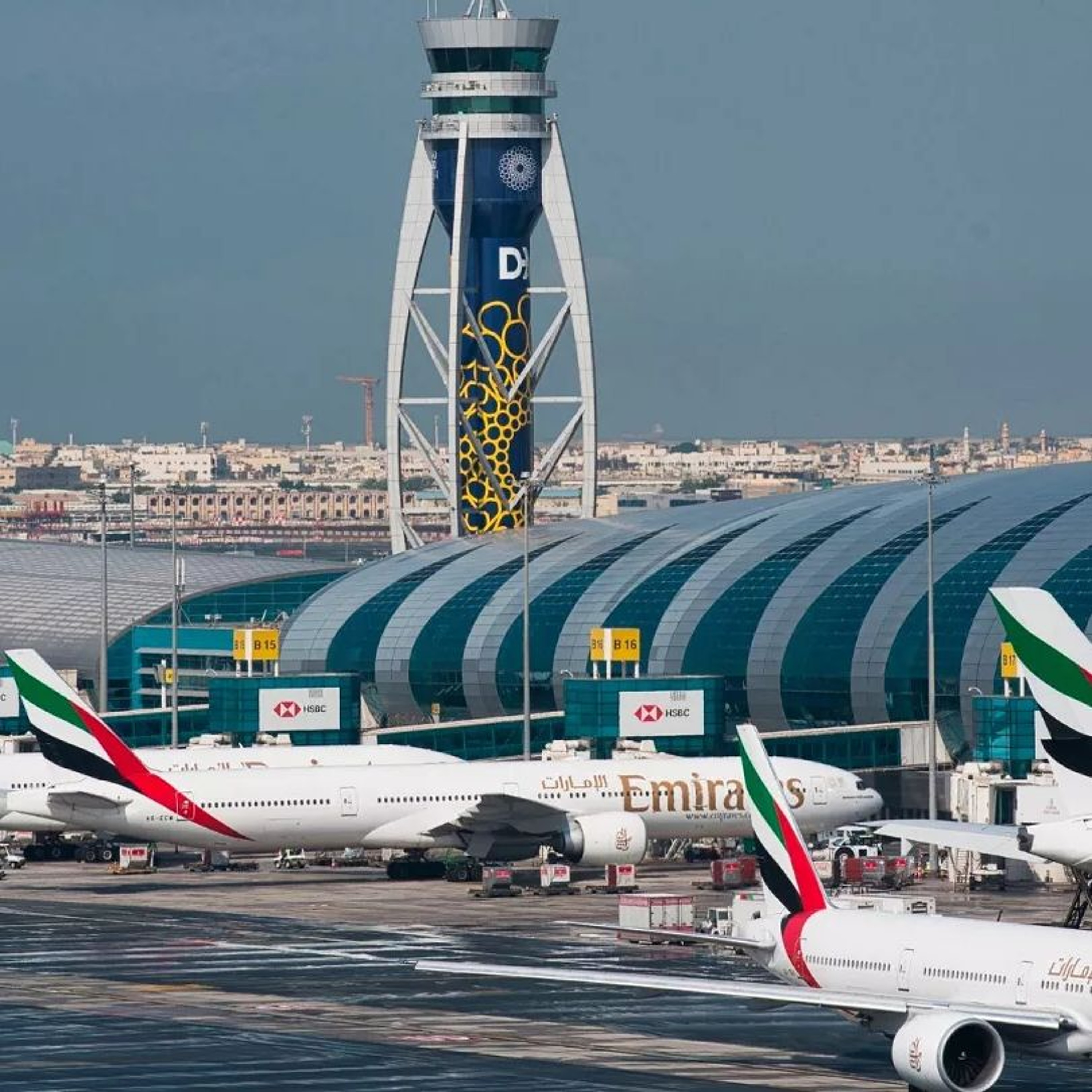 UAE Airports Launch Smart Travel Project, Google Play Store's New Standards, iOS 18 Updates episode artwork
