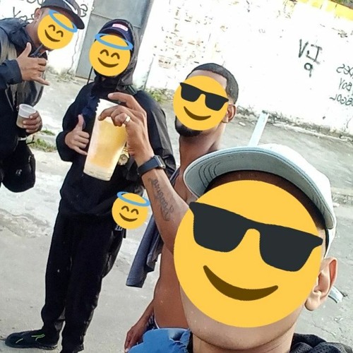MC RF - CABELO DISFARÇADÃO, COM A GLOCK DO PENTÃO ( DJS SECRETO, PSICO E BELINHO ) PARO