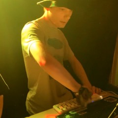 DU BisT LieBLoS//ZwenniTeKK\\RmX