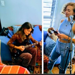 Thèa & Nadz - Heart Shaped  Box live jam