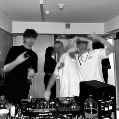 DNB001