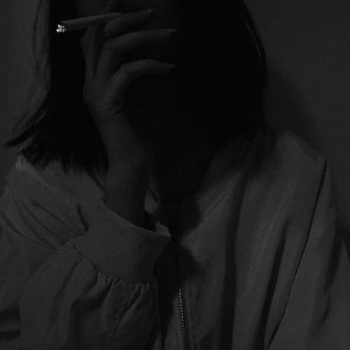 اخاف ماشوفك