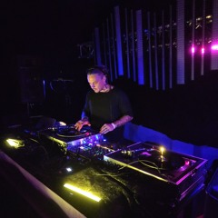 Vinyl Only - Feste Feiern Tanzt Opening - 02.11.24 @128bpm Techno