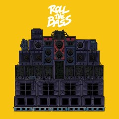 DJ Nanii - Roll The Bass