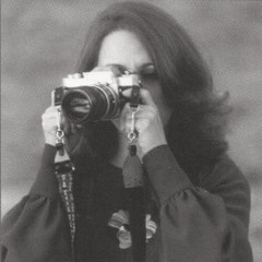 جـايـيّ سـنـة ما منعرف شو مخبـايـه..