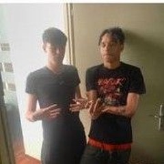 Glocky&Faneto - WE2FLY