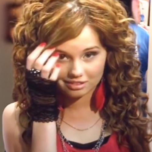 let her roll w me prod.clay10