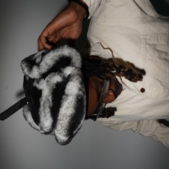 Shake Back (@1Awgst)