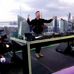 David Guetta ends racism mix