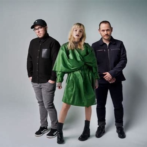 CHVRCHES & Robert Smith - Just Like Heaven (Live)