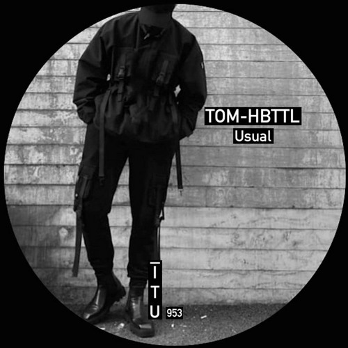 Tom usually play
