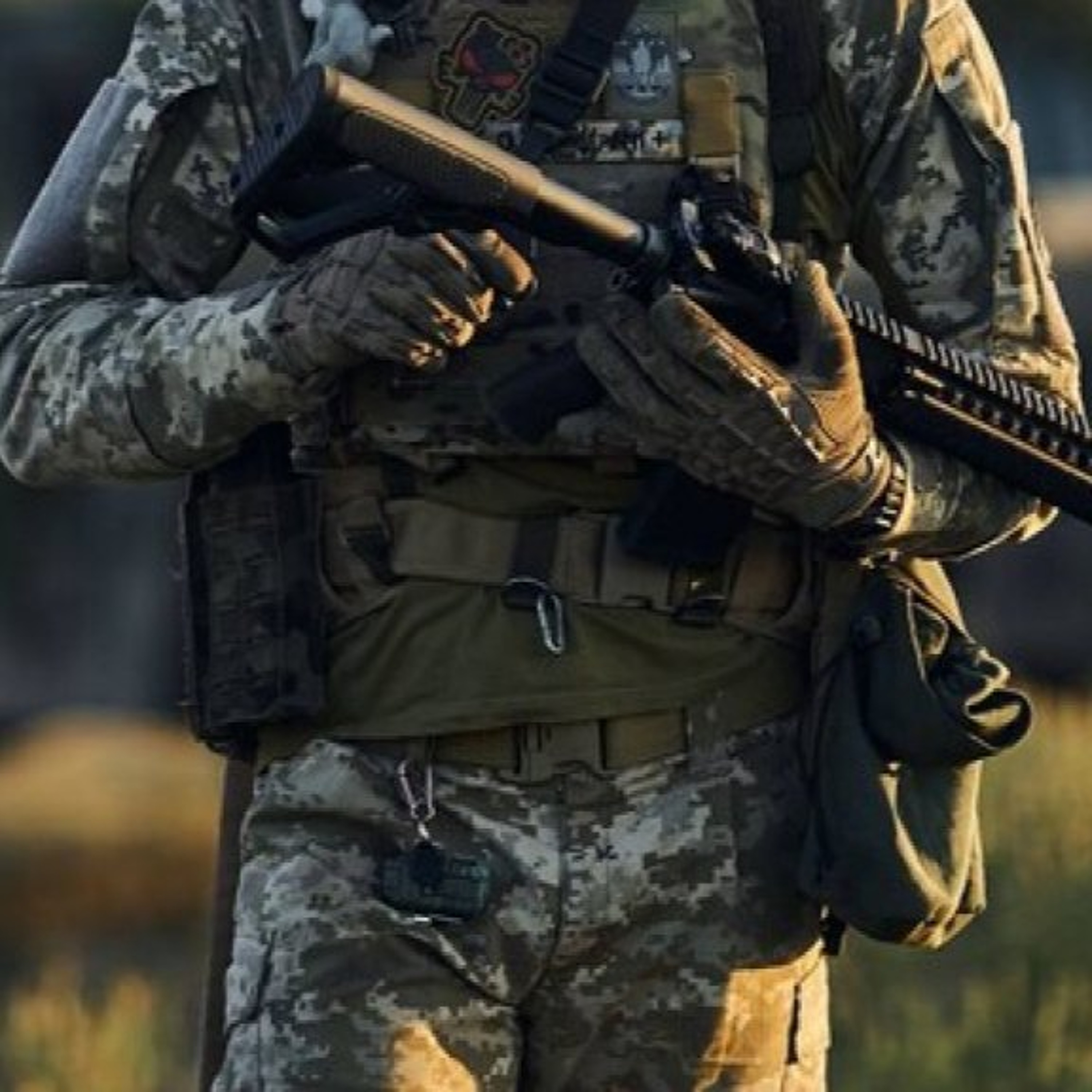 Не мовчіть і не бійтеся системи: у Міноборони розповіли, як військовим захистити свої права episode artwork