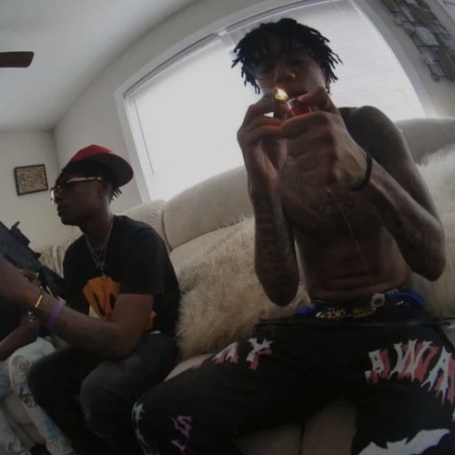 i cant handle change hoodtrap remix prod. by VROYFLMZ