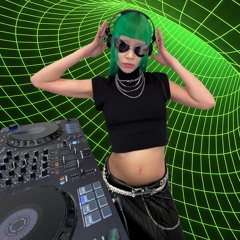 Alyy Space Virtual Reality Metaform art exhibition opening mix