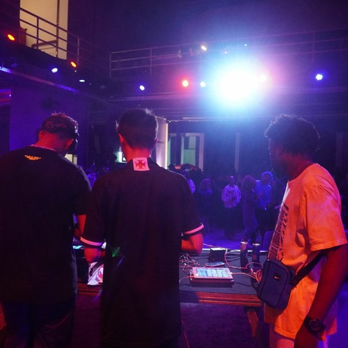 MT  - SEM SENTIMENTO É OS SEM AMOR DO PU ( DJ RENAN VALLE )