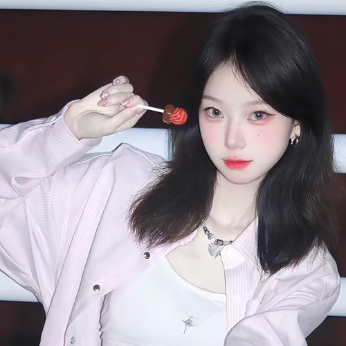 Lao tâm khổ tứ x Hứa đợi nhưng chẳng tới ( lụm nhặt nhé ae )