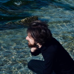Case Study n.1: Submarine Solipsism