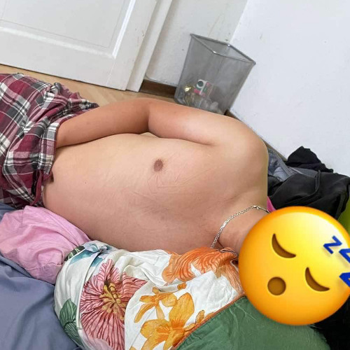tưng tửng 1