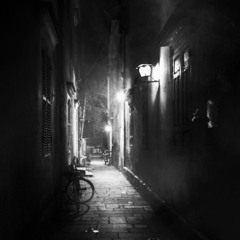 (2019) Gloom - Ricky Purchase