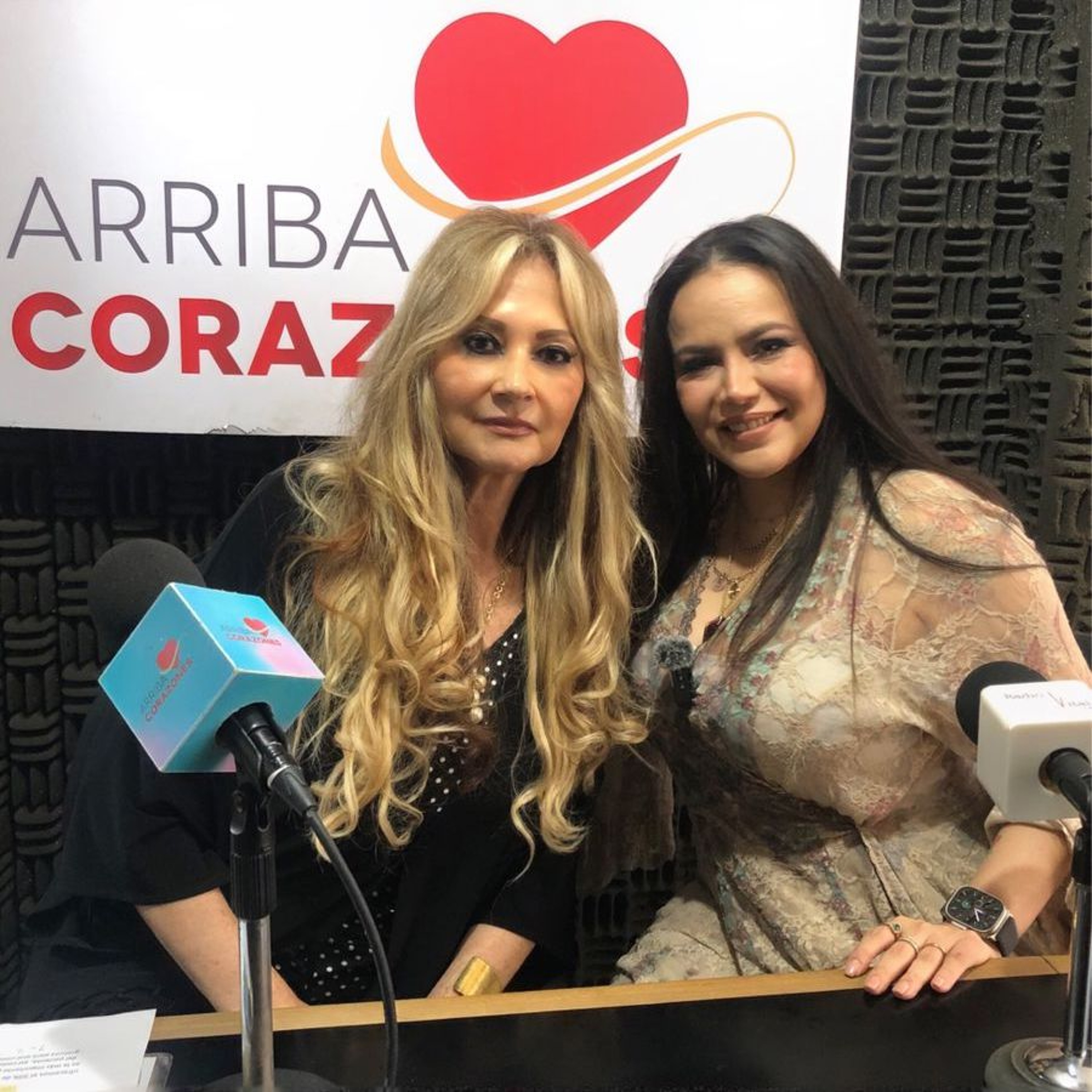 Lute Reyes en Arriba Corazones, nos presenta su sencillo: "La única razón" episode artwork