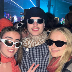 Techno and bops