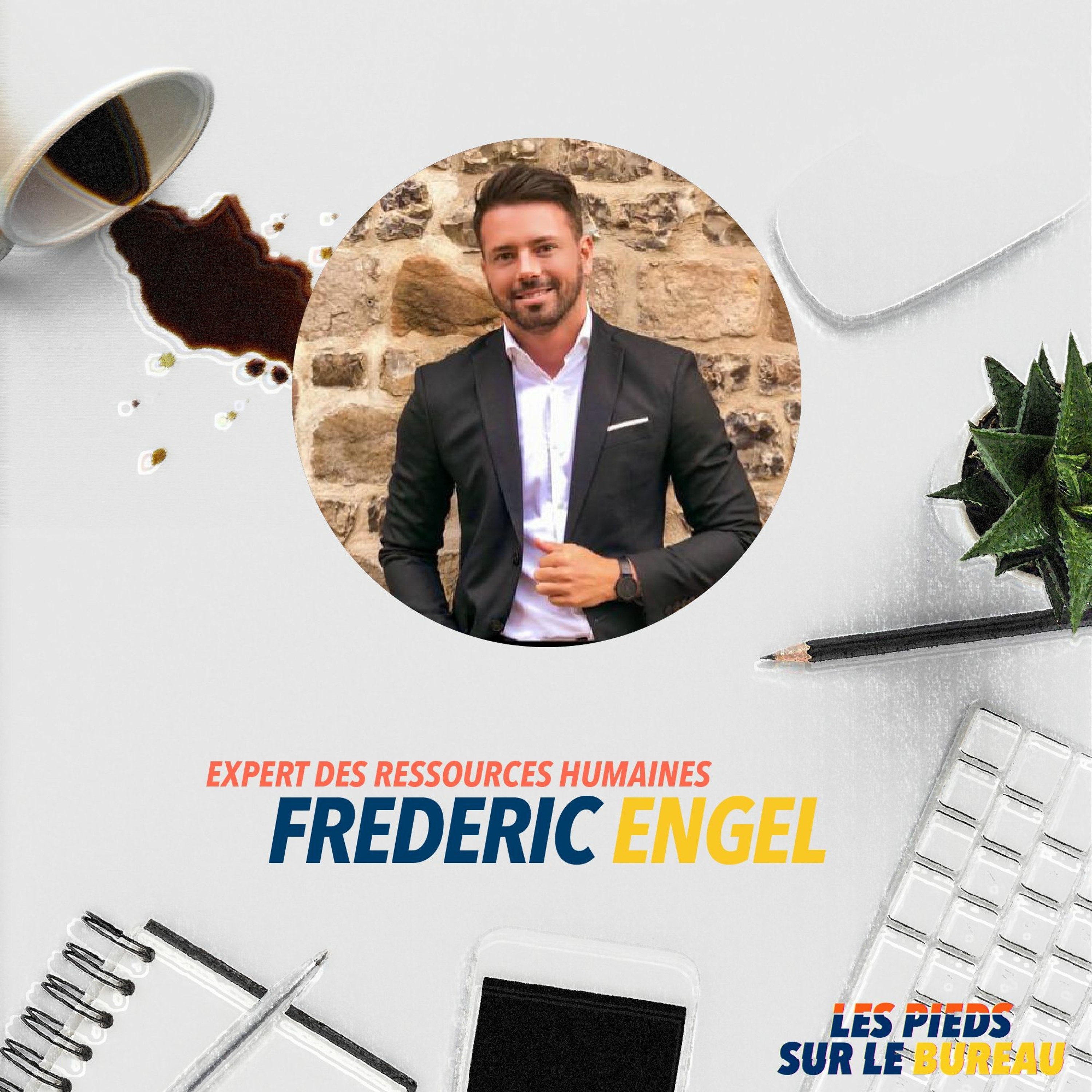 Les pieds sur le bureau