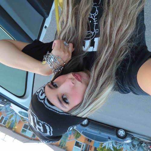 HIGH HOE! (prod. @katanaboyllama)