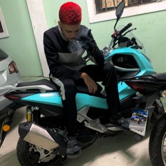 A Rua Cercada Por Divisão 💭🚩- Oruam & Lz da Cxd (Remix) Menorzin faz sinal de facção