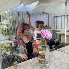 Je‘täm b2b Goldie Goldenshowers Gassen am Ufer 16.6.24 Porto Pollo