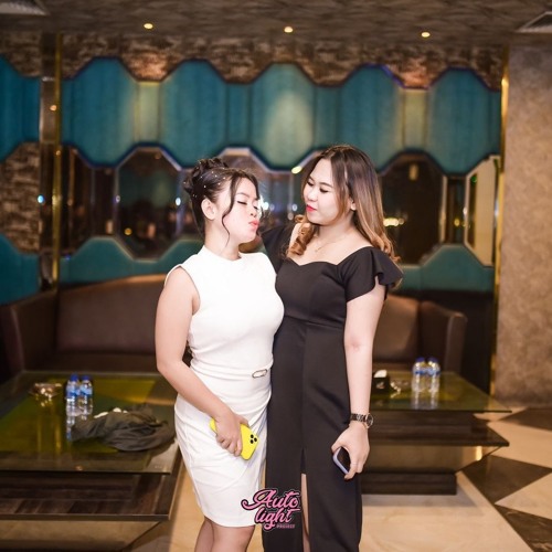 ELANG #MISS MOMO - ( AP X MOZHA SELENA X MONICA SARI ) #SUPERDUPERVIPEXPRESS