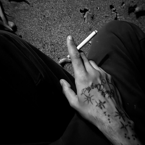 F DAT HO (prod. @rrichrai)