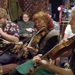 Blythe Hill Tavern Trad Session: International Migrants Day, Part One 151224