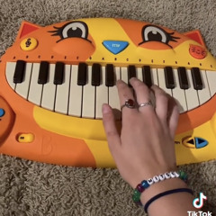 no surprises by radiohead except it’s played on a cat piano - mmmcatpiano TikTok