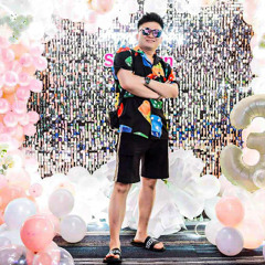 SPECIAL BIRTHDAY BURBOY