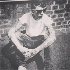 Mike Issues lipstick promo track
