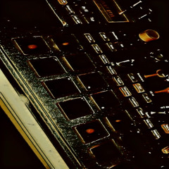!N LOVE W!TH MY ELECTR!BE