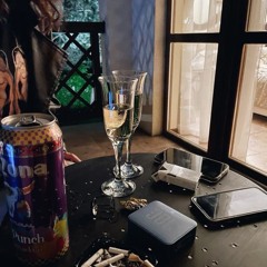@lefleurboi & @panchitolefleur - Adentro del vaso @prodsantig_43