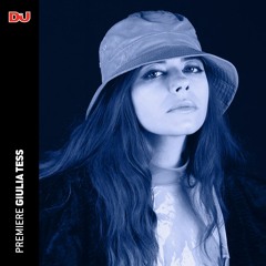 Premiere: Giulia Tess ‘Hey’