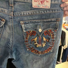 distressed (Noah808 x garasu)