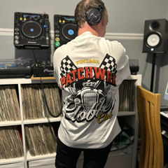 Beebo - Glitter and Gold