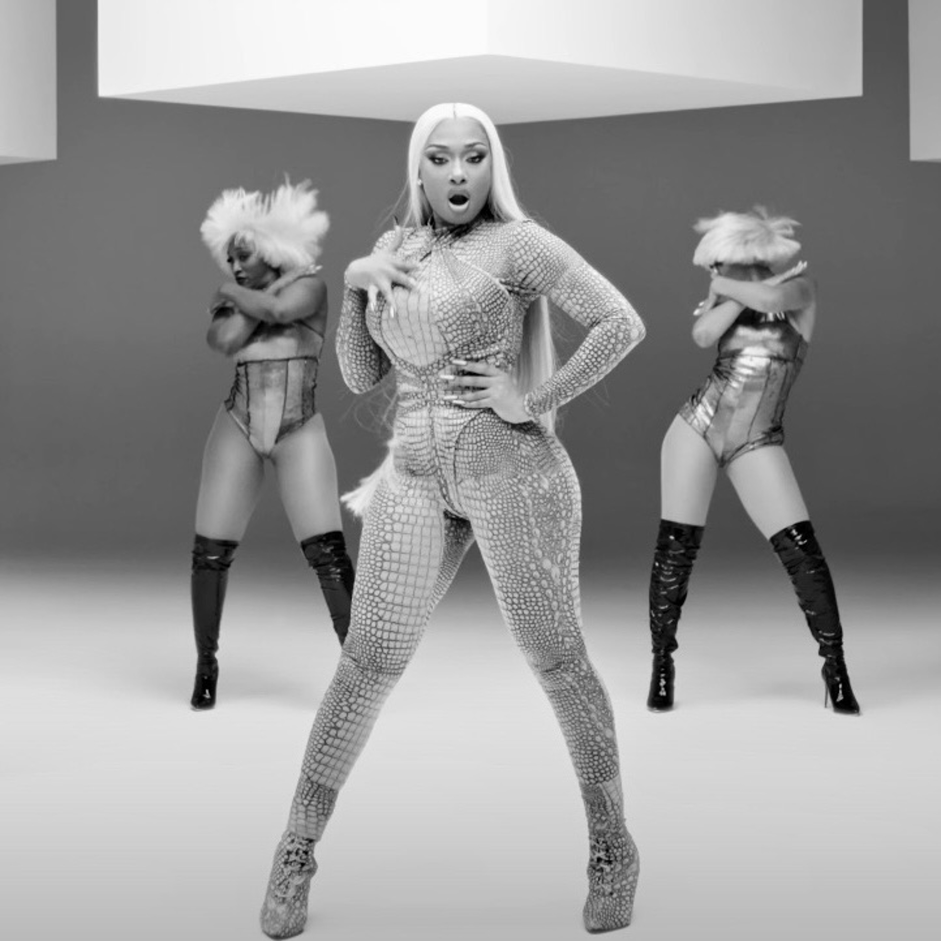 Megan Thee Stallion - Her Remix (Nightcrawlers - Push The Feeling On) episode artwork