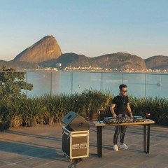 Rooftop Sessions #1 - Xian Rio