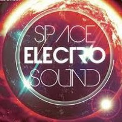 Space Plays: The True Electro Sound