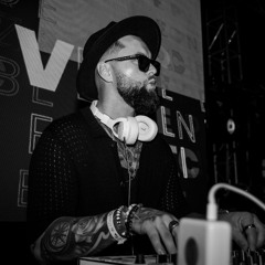 Danny Deep-First Born (Mastered)