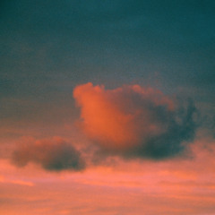 Dunkle Wolke (feat. Doc Hadi)